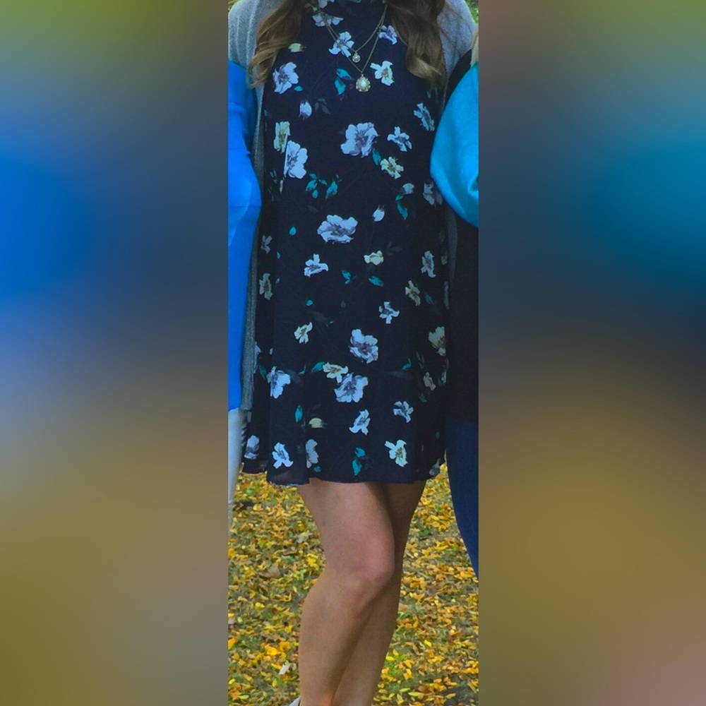 *boutique find* sleeveless floral multi-colored dress swing size med